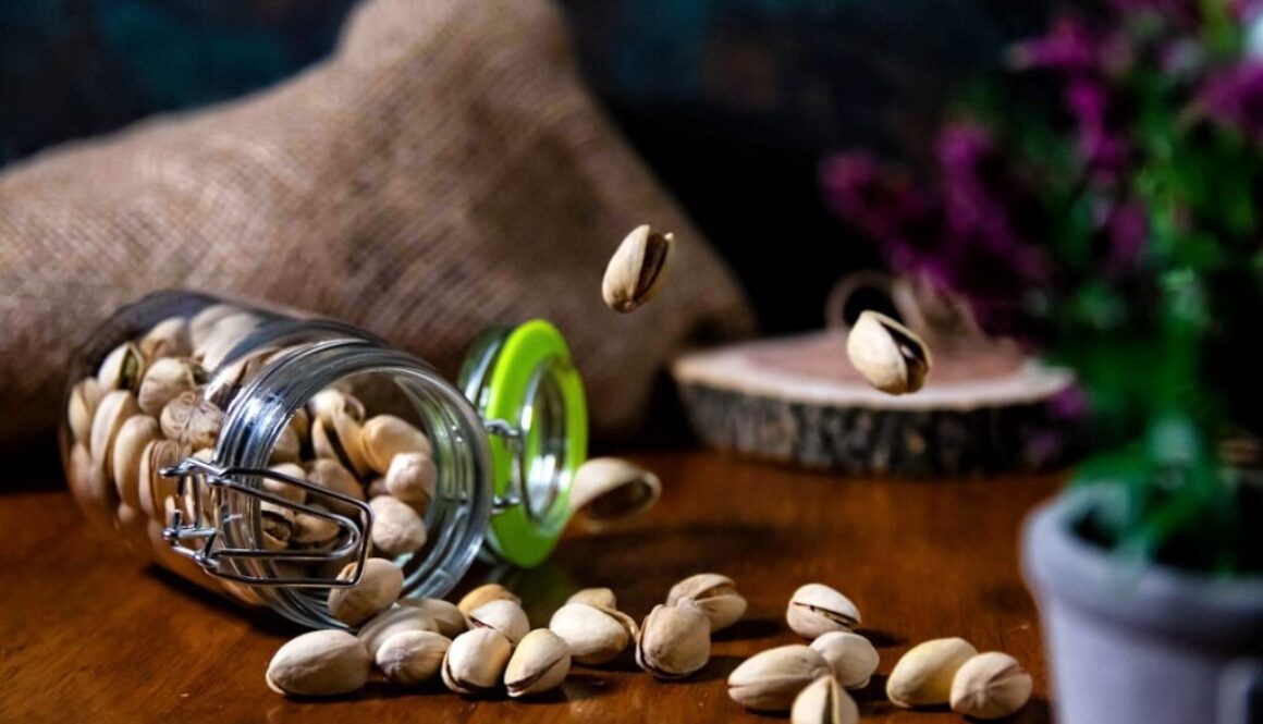 Photo Sposoby na stylowe noszenie biżuterii: klucze do udanych zestawów