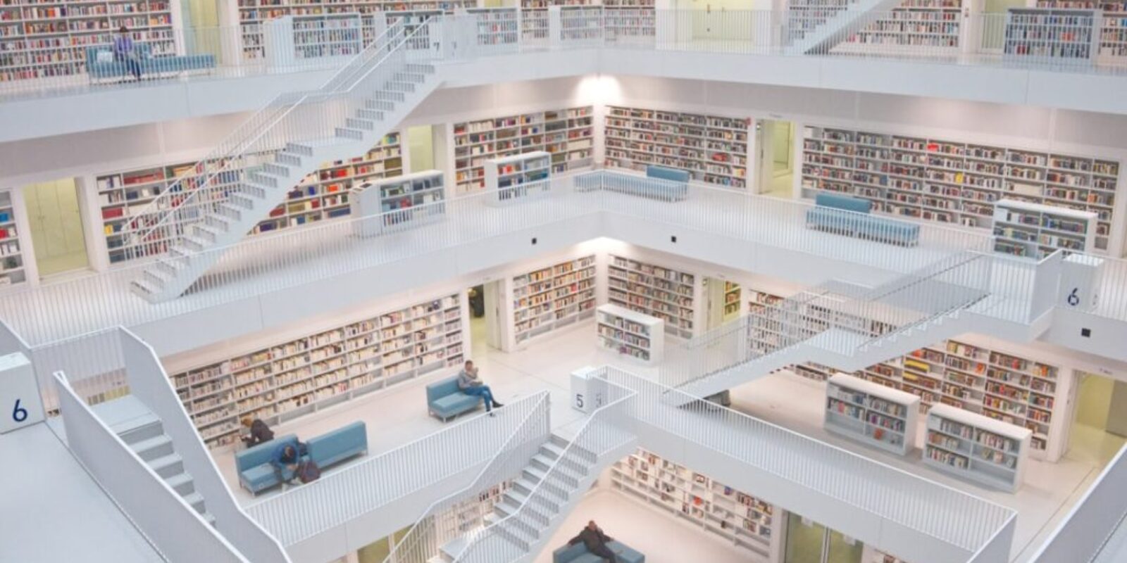 Photo Najlepsze praktyki w zakresie przechowywania ubrań i akcesoriów